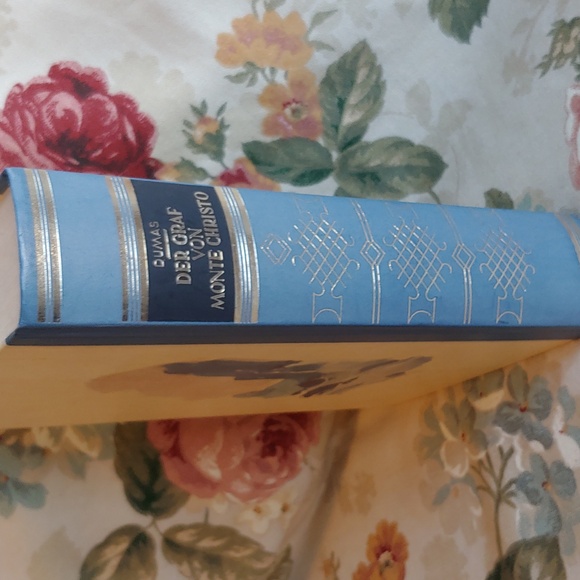 German Edition The Count of Monte Cristo by Alexandre Dumas - Picture 3 of 10